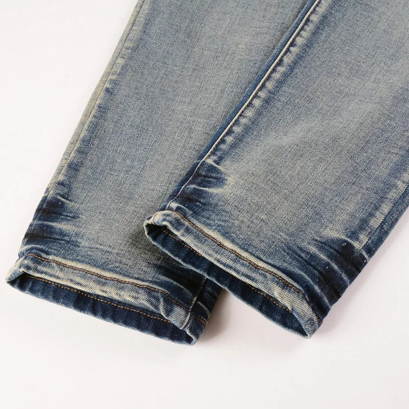 Cracked Jeans